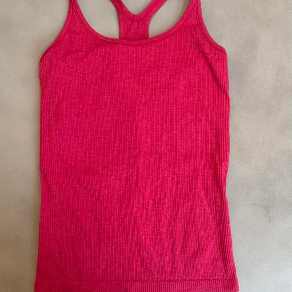 Lululemon Ebb to Street Tank Top Pink Ribbed Racerback Athletic Yoga Womens